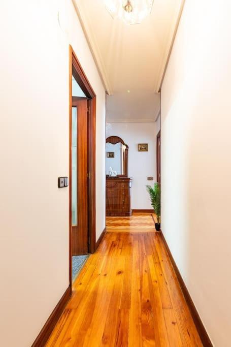 Terraza Playa Y Calle Peatonal Ess03377 Сан-Себастьян Екстер'єр фото